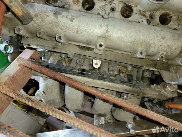 Форсунка рампа на гольф 4 1.6