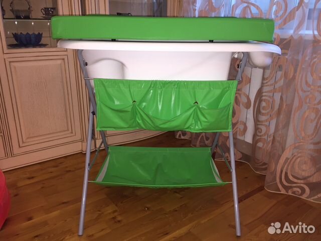 Пеленальный стол и ванночка 2 в 1