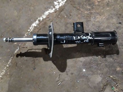 Стойка амортизаторов левая Киа Спортайдж 3