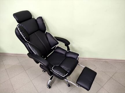 Компьютерное офисное кресло