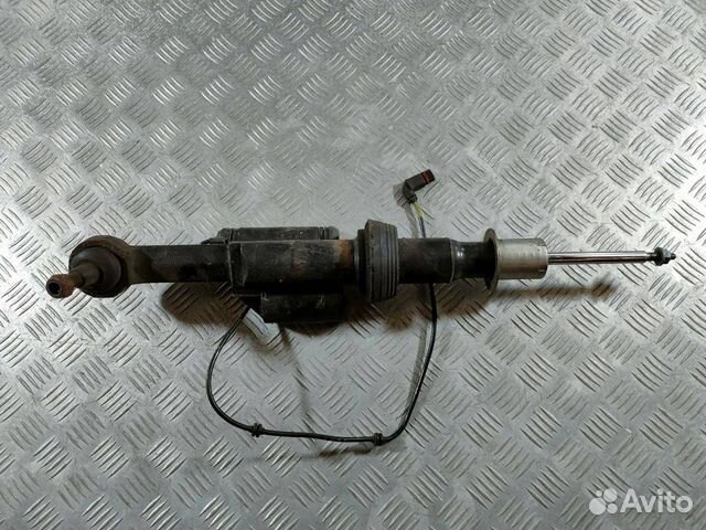 Амортизатор передний Mercedes-Benz E-Класс