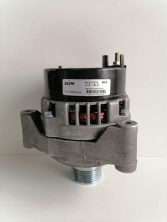 Генератор на газель змз-405,406,409 14 В. 140 Ам