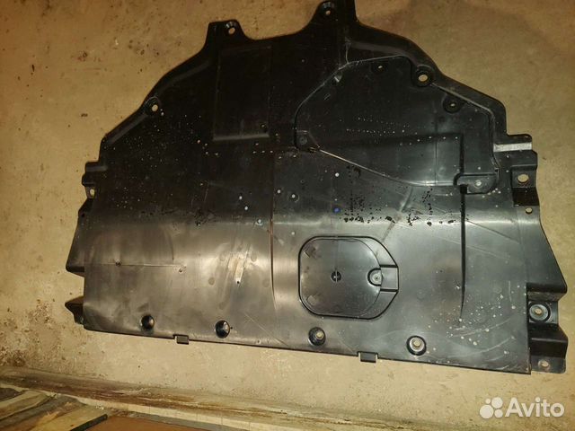 Пыльник двигателя Mazda Cx5 TK4856110