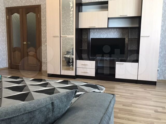 1-к. квартира, 54 м², 1/9 эт.