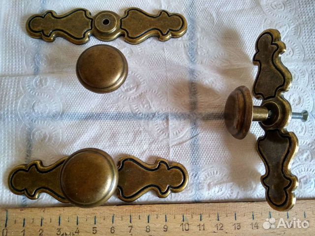 Ручки мебельные и дверные