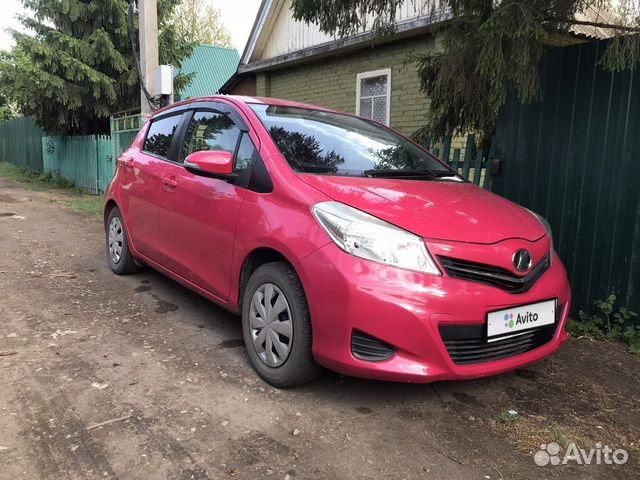 Toyota Vitz 1.0 CVT, 2011, 167 000 км