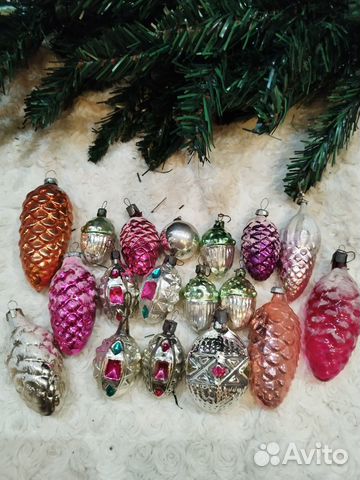 Шишки,жёлуди, игрушки ссср. набор