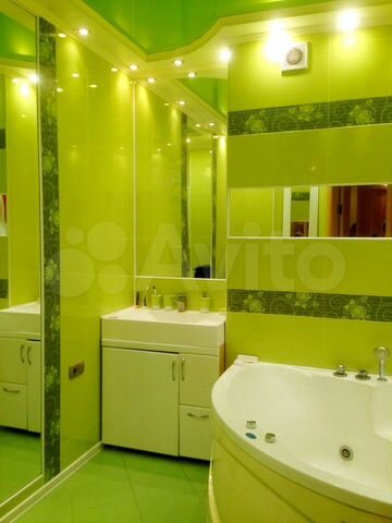 3-к. квартира, 100 м², 13/16 эт.