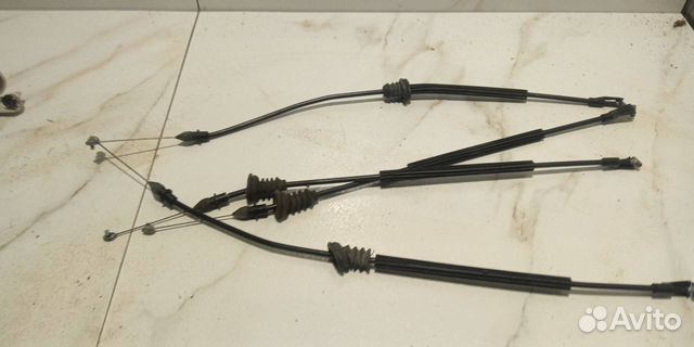 Тросик внутренней ручки двери Skoda Octavia