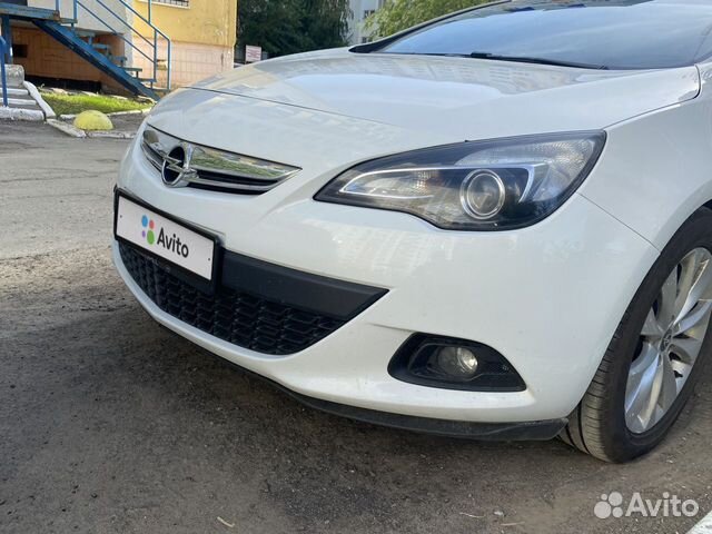 Opel Astra GTC 1.8 МТ, 2012, 111 000 км