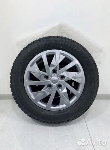 Новые Hyundai Elantra VII, Michelin 195/65 R15