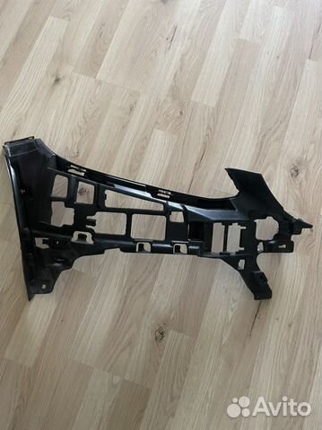 Mercedes w205 кронштейн переднего бампера правый