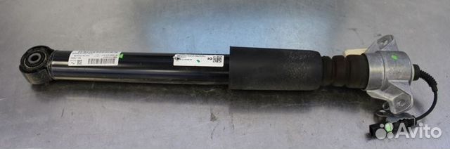 Амортизатор задний на Porsche Macan