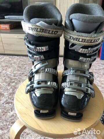 Горнолыжные ботинки женские