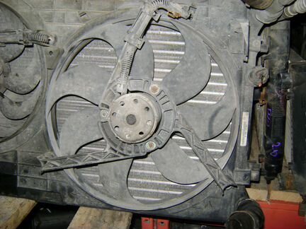 Электро вентилятор радиатора Volvo S80 Вольво С80