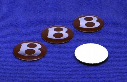 Комплект 3D наклеек колпачка Bentley 56 мм малина