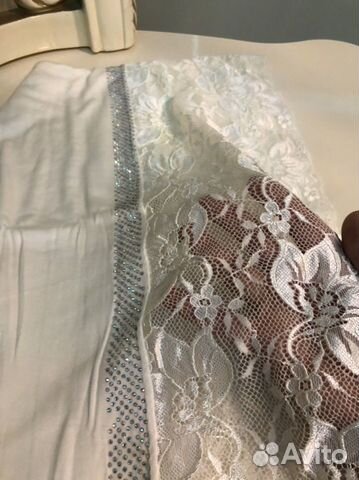 Платок на никях или на выход белый