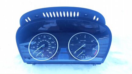 BMW 520 E60 дизель Панель приборов Б\У