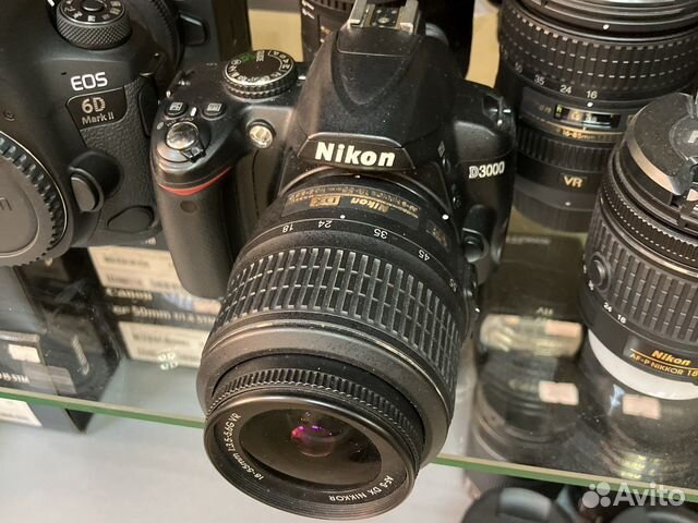 Зеркальный фотоаппарат Nikon d3100 body