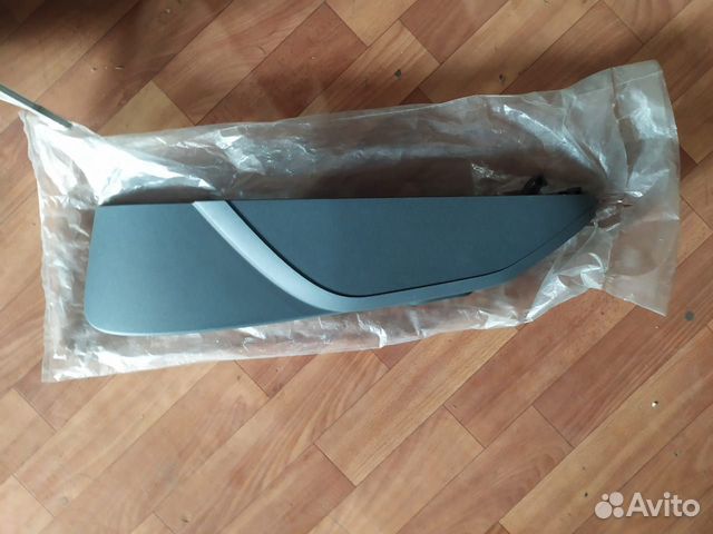 Накладка переднего сиденья прав. S40/V50 04