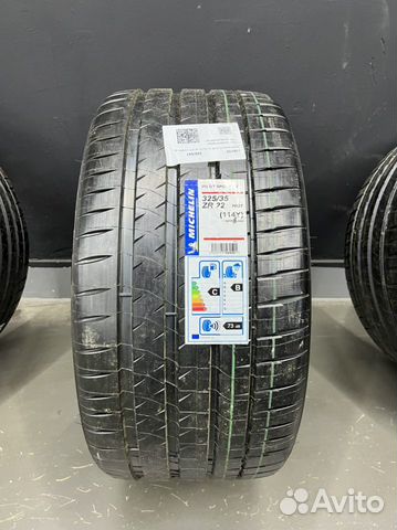 Michelin Pilot Sport 4 S 285/40 R22 и 325/35 R22