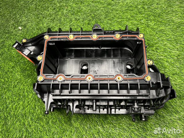 Впускной коллектор на Форд Фокус 3 1.5 Экобуст