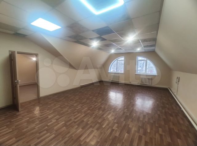 Различные офисы, торговля,реклама,производство