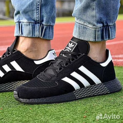 adidas originals marathon tech