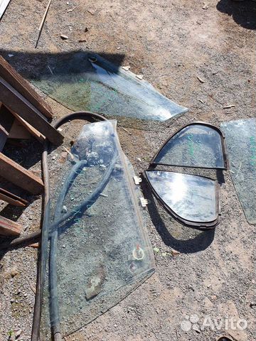 Стекло двери Nissan Maxima (A32) 1994-2000