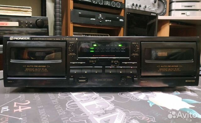 Кассетная дека Pioneer CT-W205R