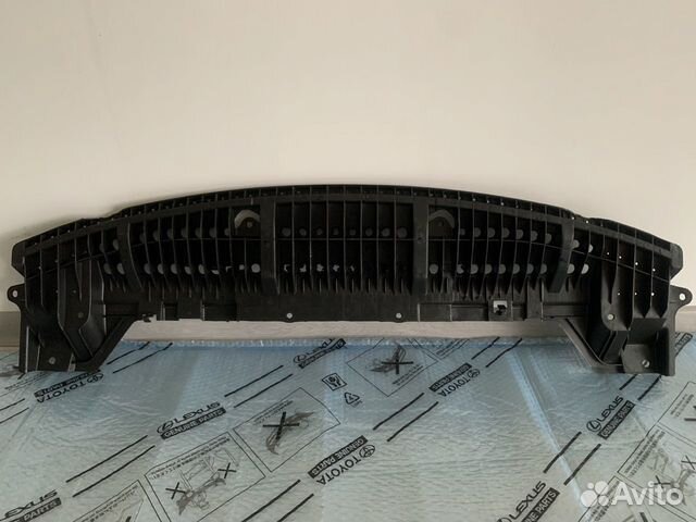 Пыльник под бампер Toyota Corolla e150