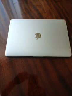 Apple MacBook Pro