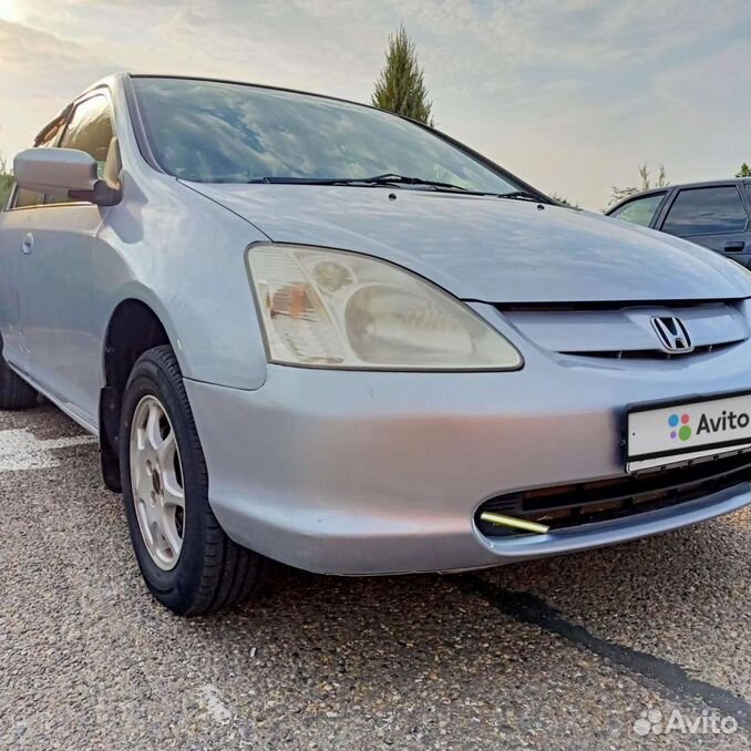Авито ставропольский край хонда. Хонда Цивик автомат 2005 4 двери. Хонда хэтчбек фото серый. Honda Civic Hatchback 2001 PNG.