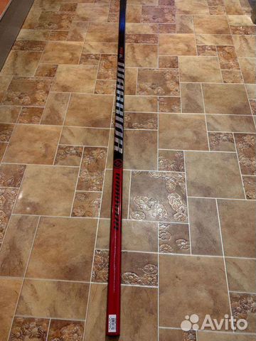 Клюшки шайбы хоккейные