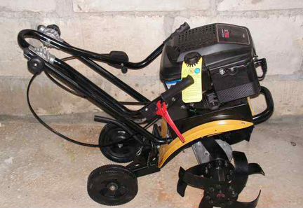 Мотокультиватор Калибр, двигатель американскийB&S