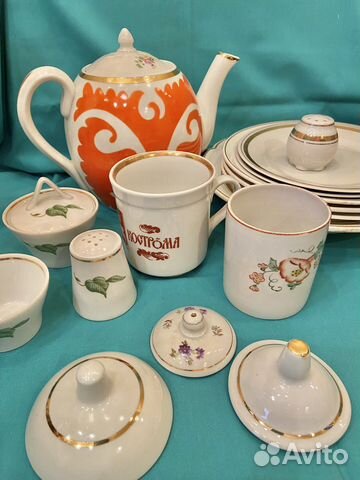 Фарфоровая посуда советских времён разная