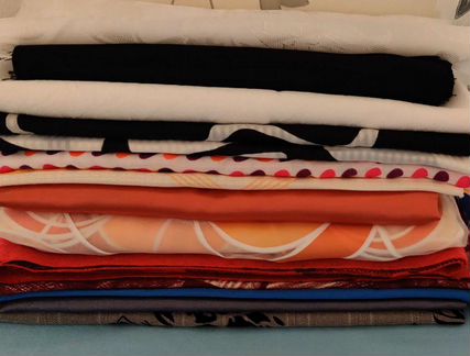 Большой комплект новых отрезов тканей для творчест