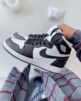 Кроссовки nike джордан женские