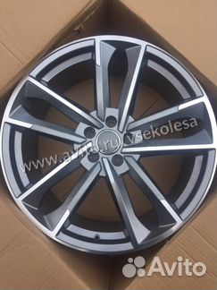 Комплект новых дисков R20 дизайн RS7 Audi 5-112