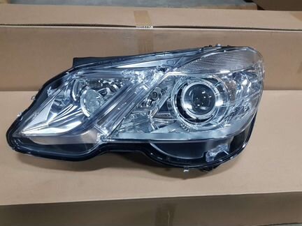 Фара передняя Мерседес W 212 до Рестайлинг Би Ксен
