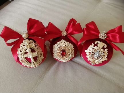 Набор новогодних шаров ручной работы