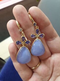 Серьги золотые с танзанитами и хризопразами