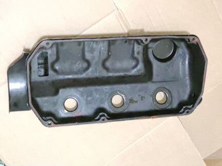 Крышка клапанов Mitsubishi Pajero, Delica