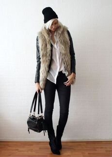 Шикарный меховой жилет Zara. Лондон. Новый