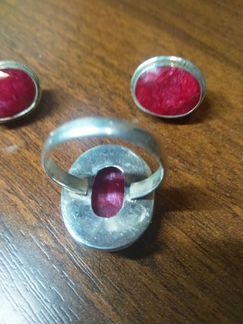Комплект с натуральным Индийским рубином
