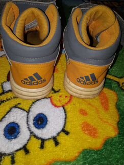 Adidas оригинальные ботинки,кроссовки,кеды