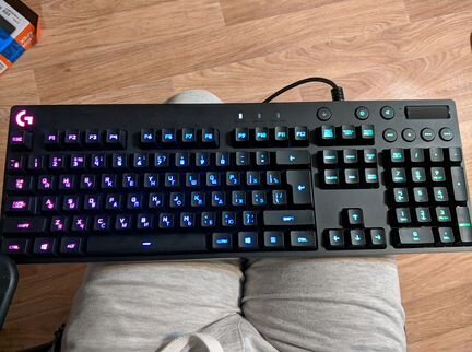 Клавиатура Logitech G810