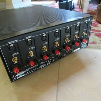 Onkyo Integra Research / 7x300W