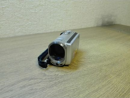Видеокамера Sony DCR-SX44E