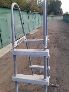 Лестница для каркасного бассейна